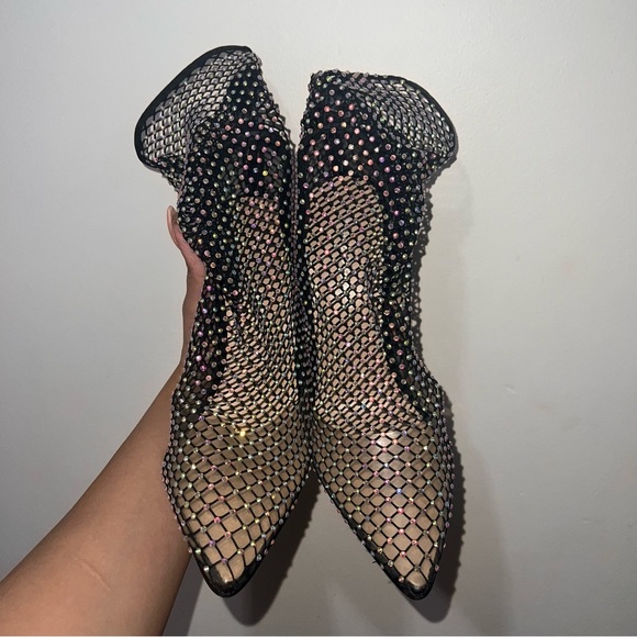 Public Desire Diamond Fishnet Heels - Picture 5 of 6